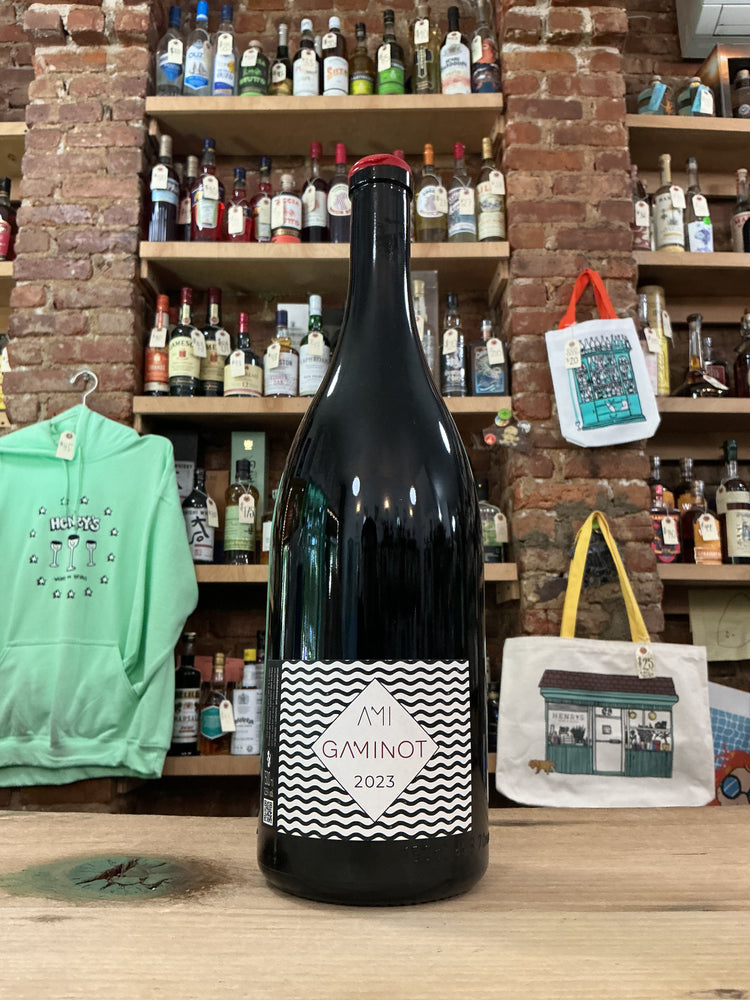 Large Format – Henry's Wine & Spirit